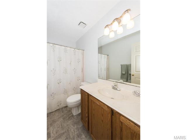 8 White Chapel Ct, O'fallon, MO 63368 photo 18