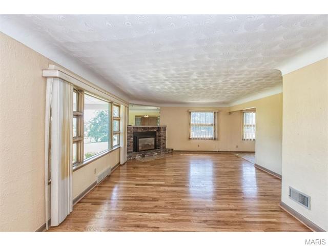 3239 Smiley Rd, Bridgeton, MO 63044 photo 14