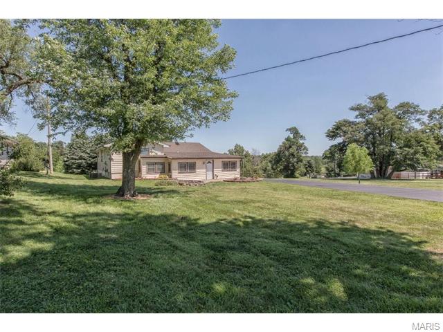 3239 Smiley Rd, Bridgeton, MO 63044 photo 10