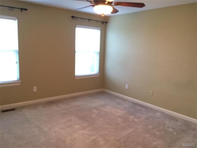 560 Bluffs View Ct, Eureka, MO 63025 photo 35