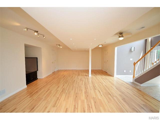 16 Cherokee Sunset Ct, O'fallon, MO 63366 photo 28