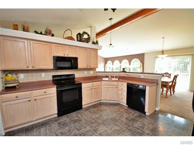 16 Cherokee Sunset Ct, O'fallon, MO 63366 photo 13