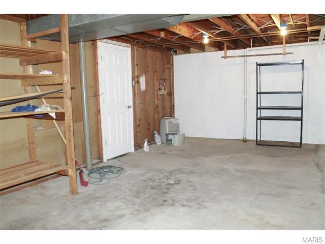 332 Saint Lawrence, Ballwin, MO 63021 photo 27