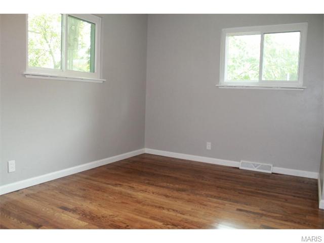 332 Saint Lawrence, Ballwin, MO 63021 photo 13