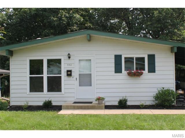 332 Saint Lawrence, Ballwin, MO 63021 photo 2