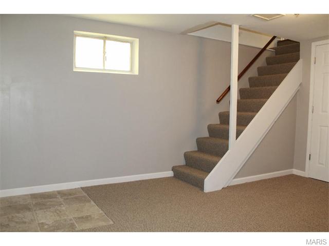 332 Saint Lawrence, Ballwin, MO 63021 photo 19