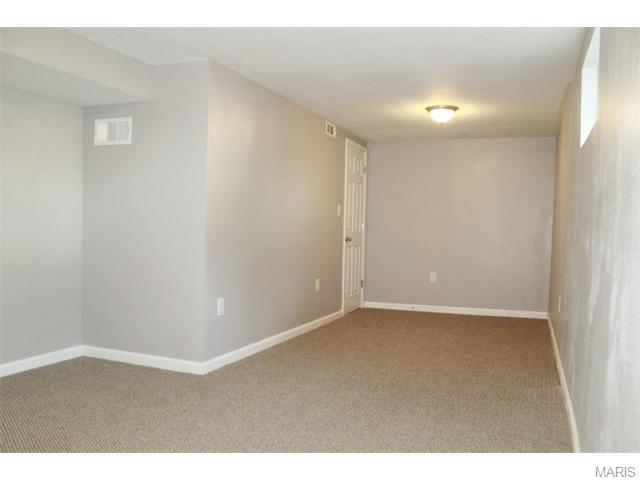 332 Saint Lawrence, Ballwin, MO 63021 photo 22