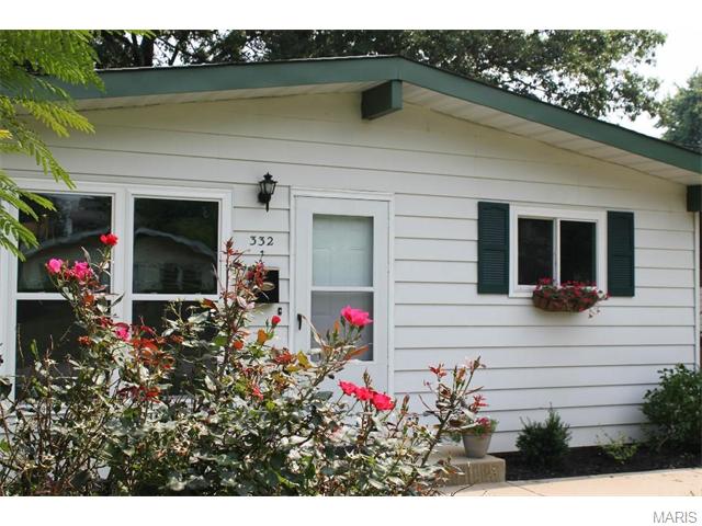 332 Saint Lawrence, Ballwin, MO 63021 photo 1
