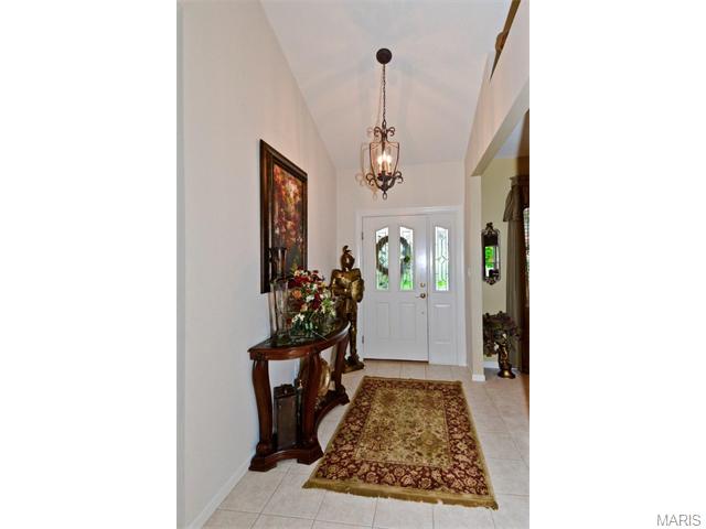 202 Summit Ridge Pl, Weldon Spring, MO 63304 photo 4