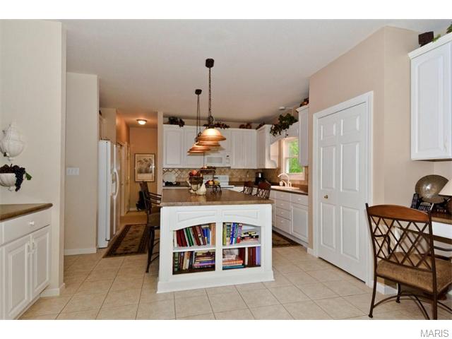 202 Summit Ridge Pl, Weldon Spring, MO 63304 photo 13