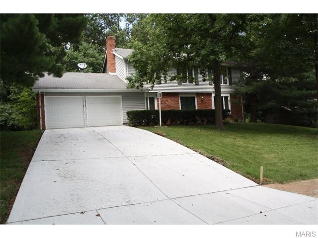 1518 Ploma Dr, Ballwin, MO 63021 photo 1