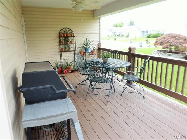 1412 Soaring Eagle Dr, O'fallon, MO 63366 photo 6
