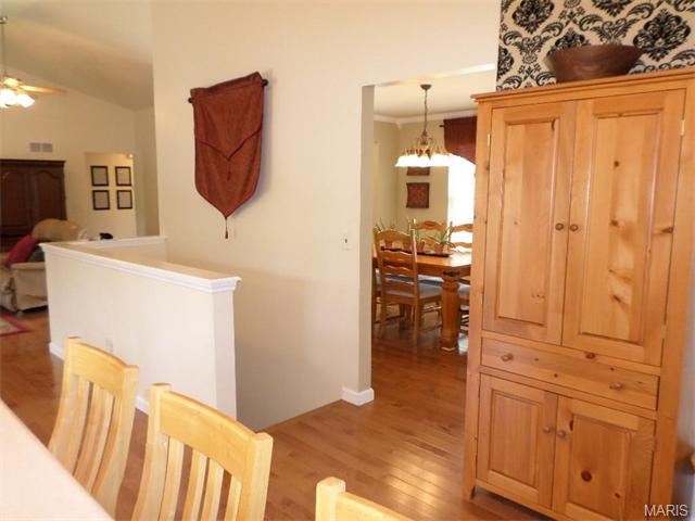 1412 Soaring Eagle Dr, O'fallon, MO 63366 photo 17