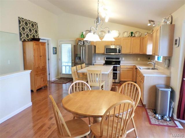 1412 Soaring Eagle Dr, O'fallon, MO 63366 photo 11