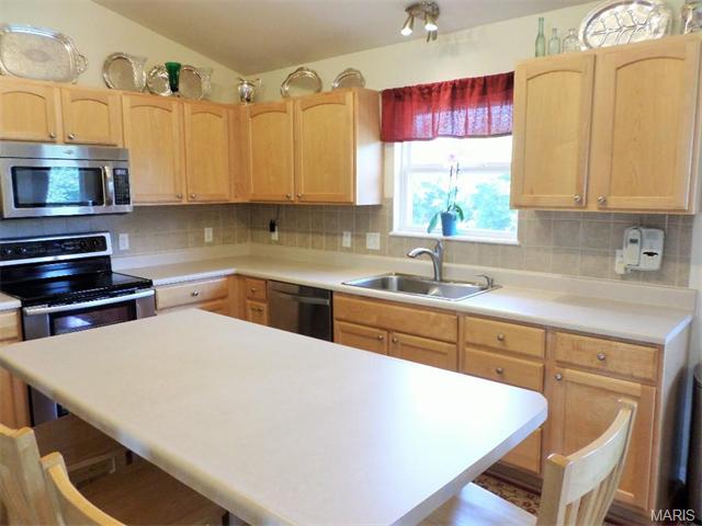 1412 Soaring Eagle Dr, O'fallon, MO 63366 photo 12