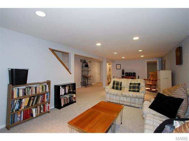 1122 Sagebrush, Ballwin, MO 63011 photo 17