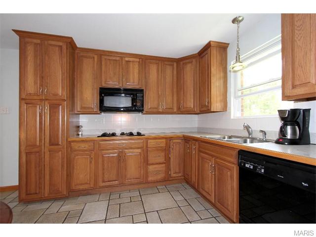 1122 Sagebrush, Ballwin, MO 63011 photo 5
