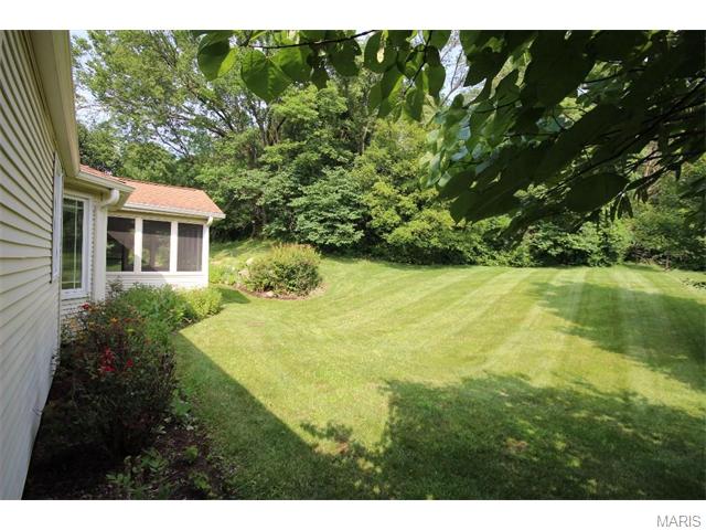 348 Redwood Forest Ct, Ballwin, MO 63021 photo 51