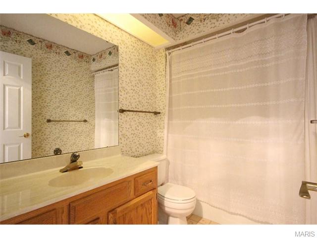 348 Redwood Forest Ct, Ballwin, MO 63021 photo 38