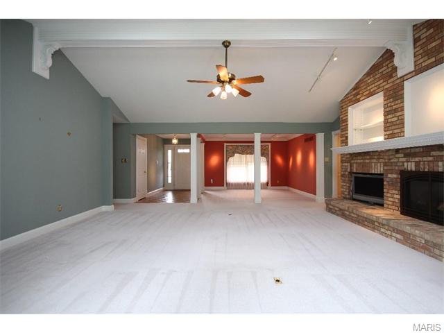 348 Redwood Forest Ct, Ballwin, MO 63021 photo 12