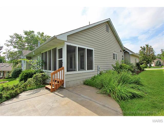 115 Lissadell Ln, Saint Charles, MO 63304 photo 7