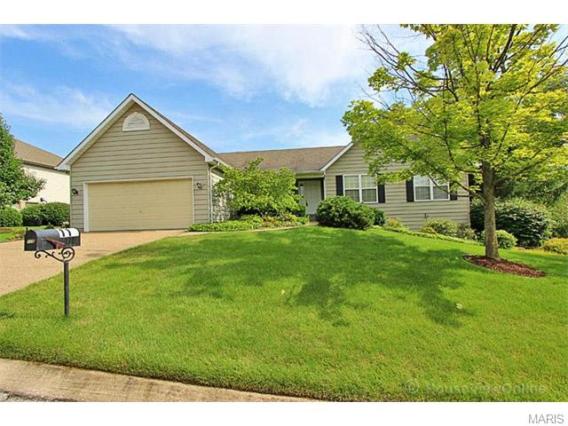 115 Lissadell Ln, Saint Charles, MO 63304 photo 5