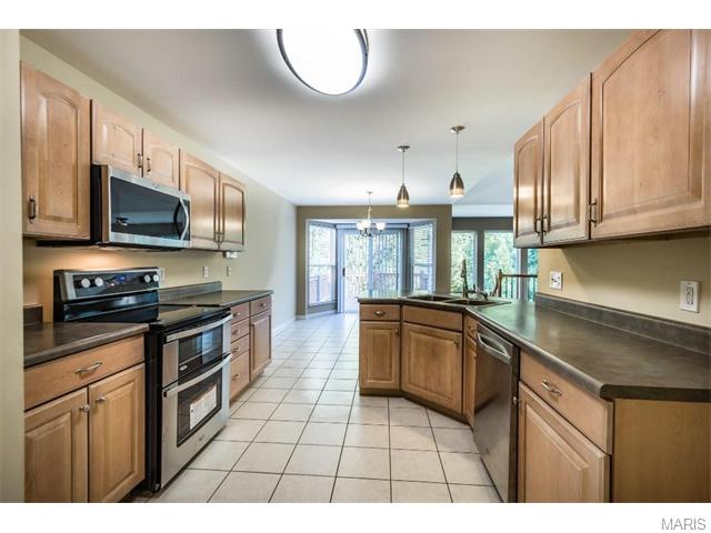 1249 Cold Spring Dr, O'fallon, MO 63368 photo 7