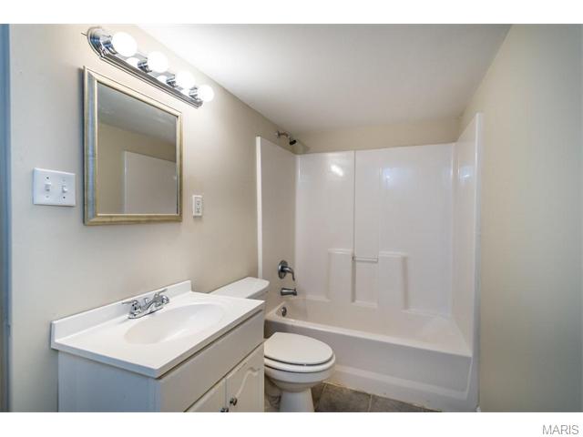 1249 Cold Spring Dr, O'fallon, MO 63368 photo 16
