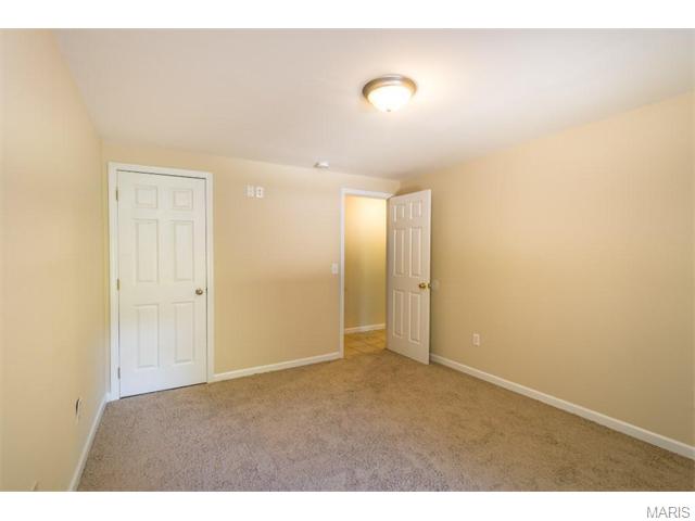 1249 Cold Spring Dr, O'fallon, MO 63368 photo 18
