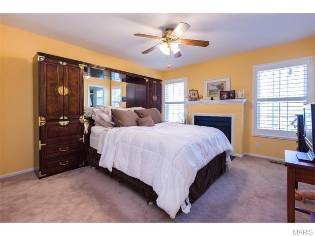 1412 Whispering Crk, Ballwin, MO 63021 photo 17