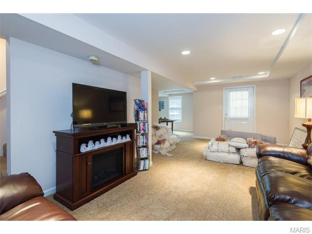 1412 Whispering Crk, Ballwin, MO 63021 photo 22