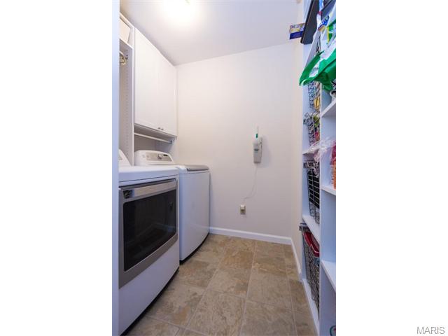 1412 Whispering Crk, Ballwin, MO 63021 photo 3