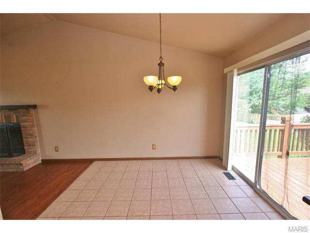 24 Mary Beth Ct, O'fallon, MO 63368 photo 9