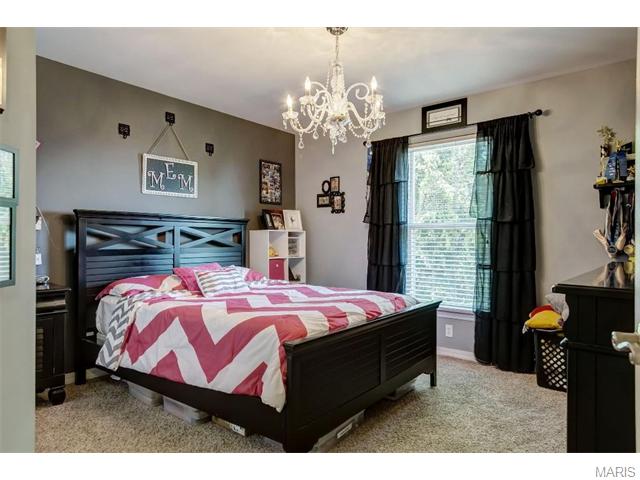531 Malinmor Dr, Weldon Spring, MO 63304 photo 15