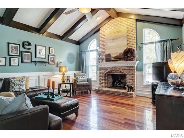 531 Malinmor Dr, Weldon Spring, MO 63304 photo 9