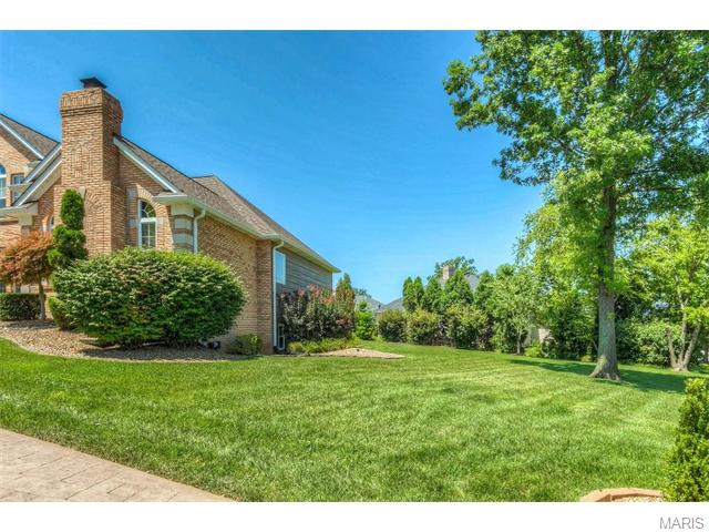 531 Malinmor Dr, Weldon Spring, MO 63304 photo 24