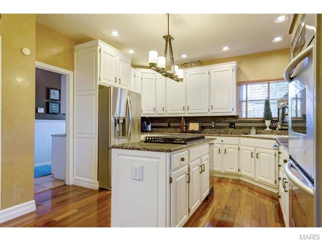 531 Malinmor Dr, Weldon Spring, MO 63304 photo 33
