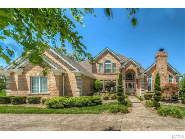 531 Malinmor Dr, Weldon Spring, MO 63304 photo 1