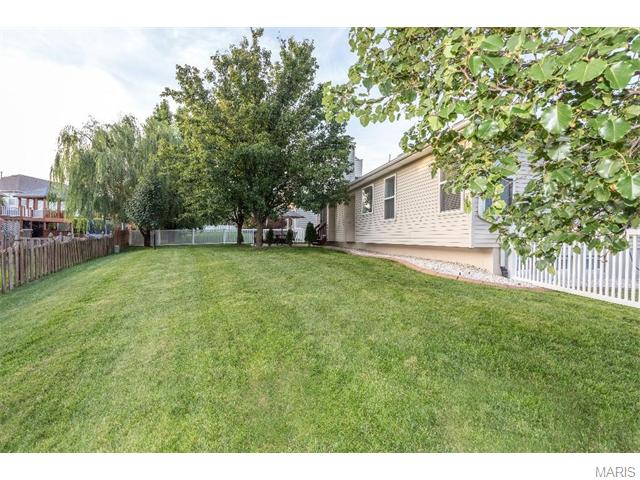2707 Bromley, O'fallon, MO 63368 photo 2
