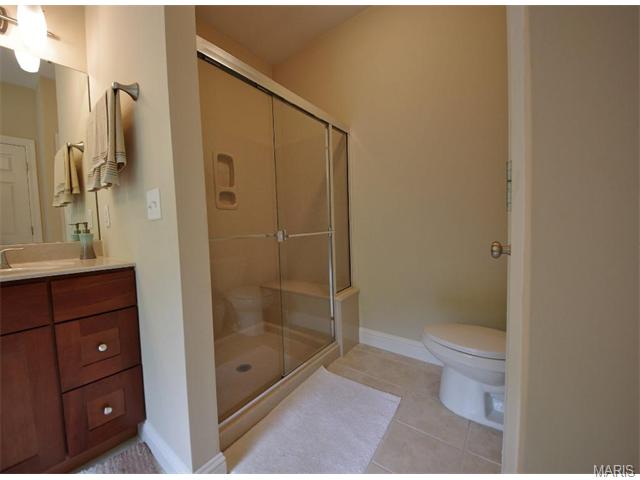 953 Summit Oaks Dr, Eureka, MO 63025 photo 13