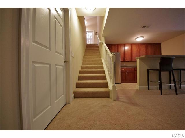 953 Summit Oaks Dr, Eureka, MO 63025 photo 17