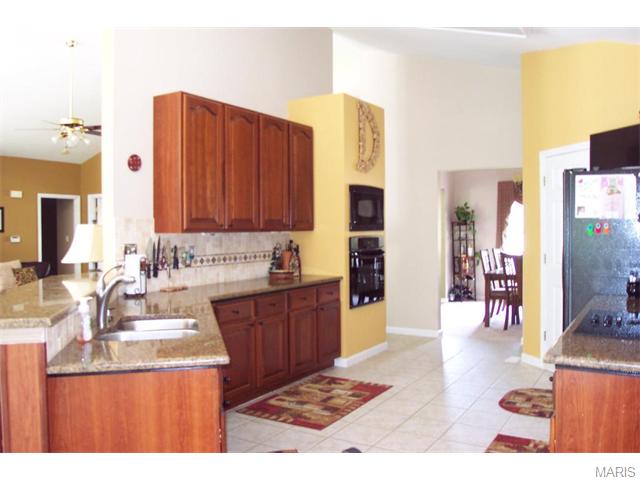 12 Bramblett Holw, O'fallon, MO 63366 photo 11