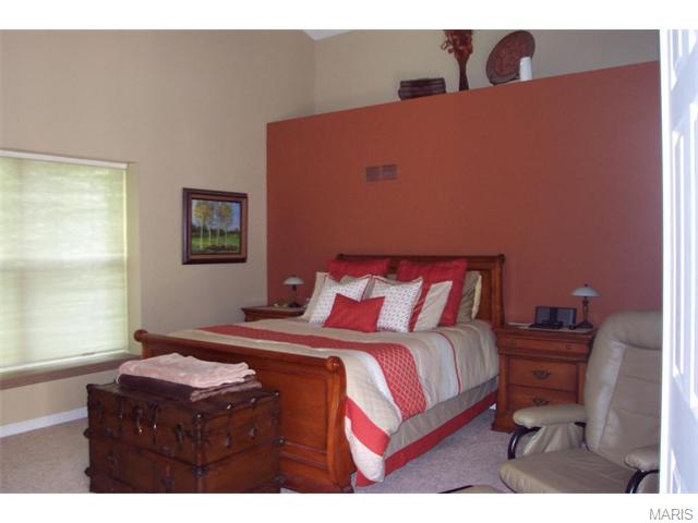 12 Bramblett Holw, O'fallon, MO 63366 photo 14
