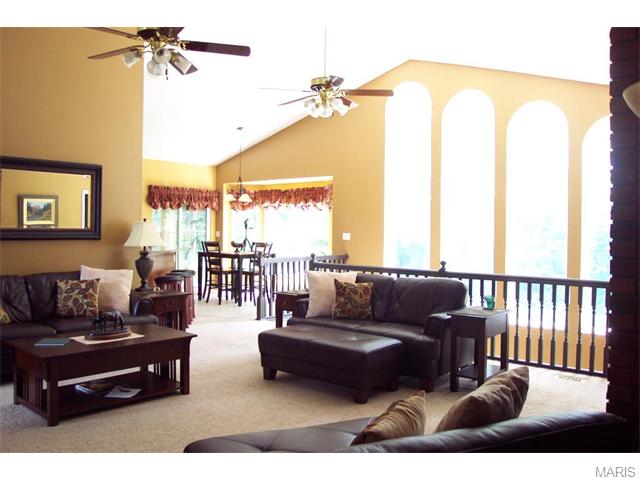 12 Bramblett Holw, O'fallon, MO 63366 photo 8
