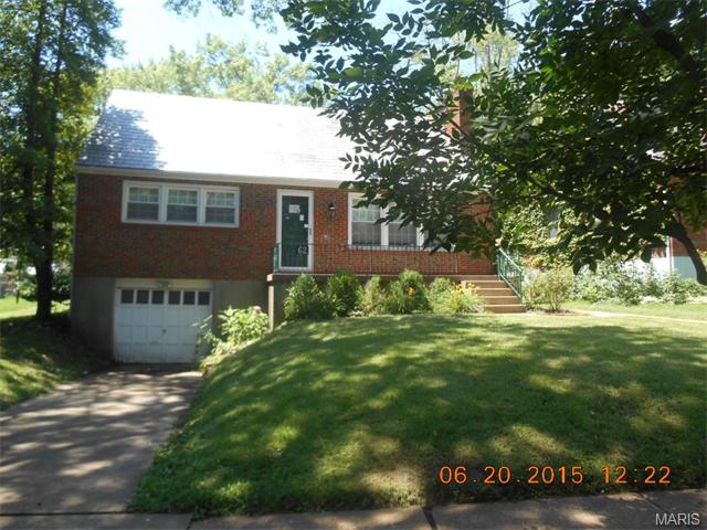 62 Greendale Dr, Saint Louis, MO 63121 photo 1