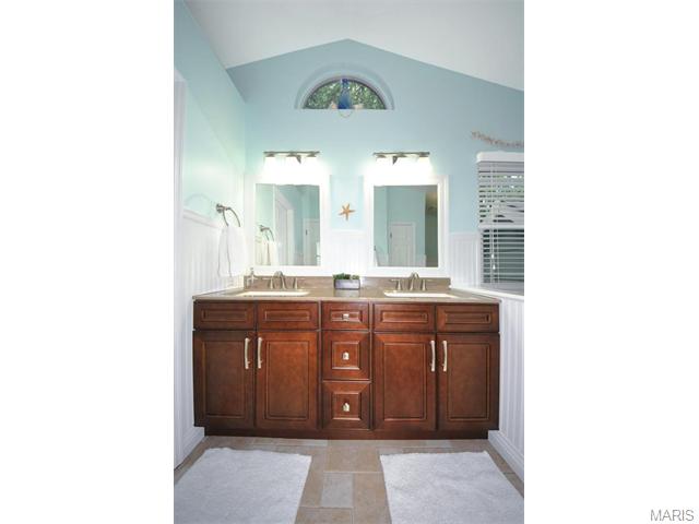 9 Conestoga Ct, O'fallon, MO 63368 photo 17