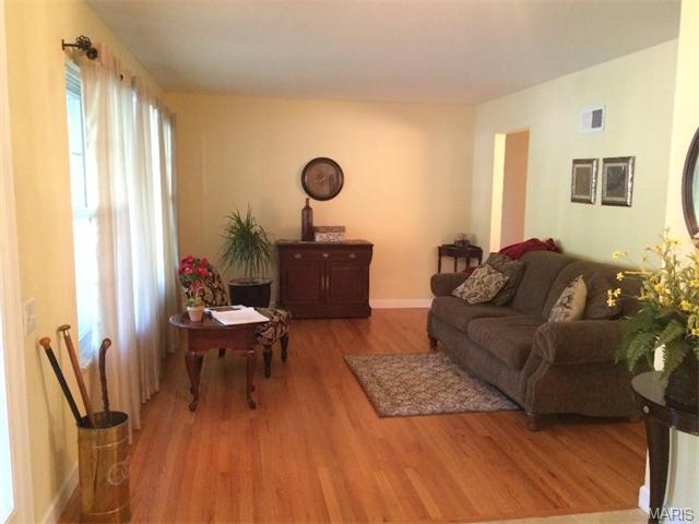 408 Wyncrest, Ballwin, MO 63011 photo 5