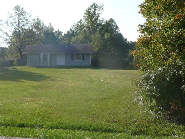 2296 Circle Dr, O Fallon, MO 63368 photo 1