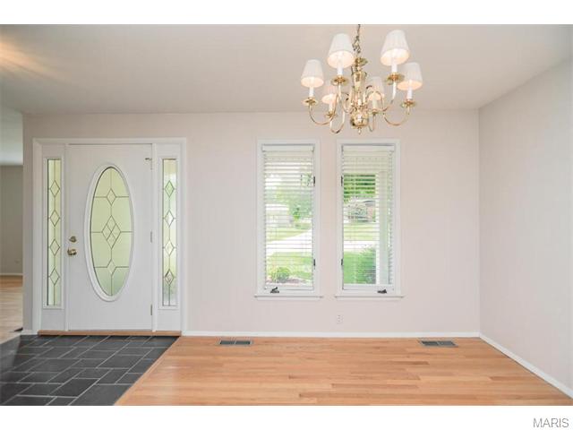 596 Fieldstone, Ballwin, MO 63011 photo 11