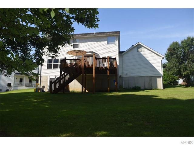 2727 Post Meadows Dr, O'fallon, MO 63368 photo 5